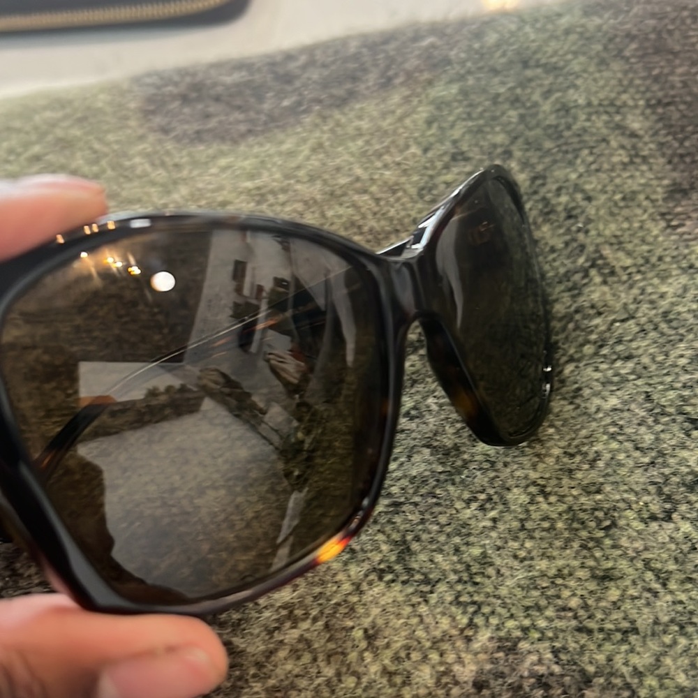 Chanel Sunnies - Picture 2 of 5